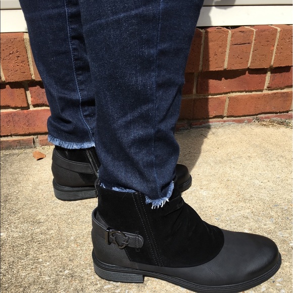 NIB Beautiful Pierre Dumas Barcelona Booties - Picture 2 of 7